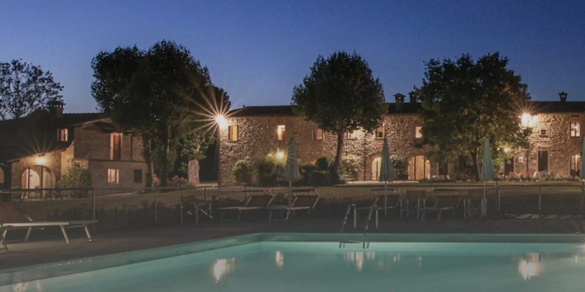 Evening pool at the agriturismo